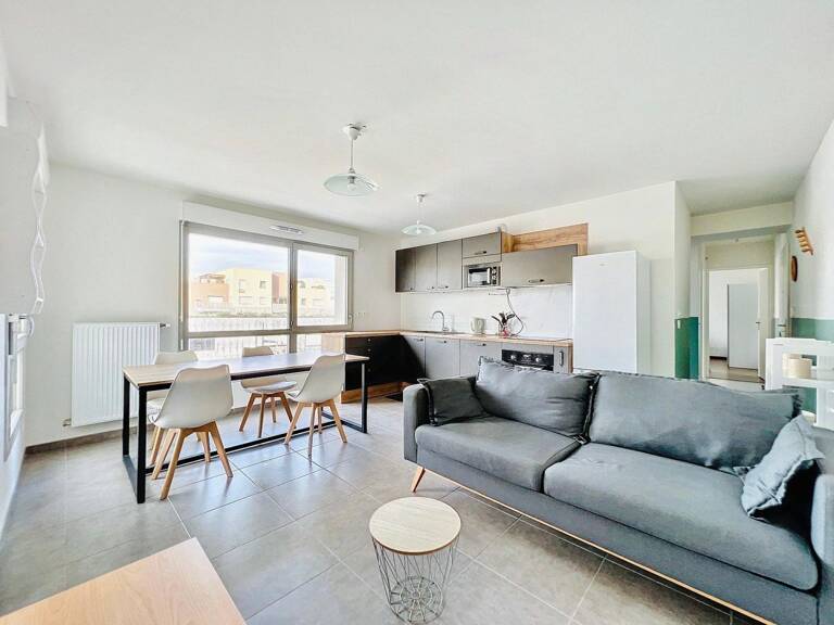Croix Luizet, superbe T3 meublé 58m² — photo 1