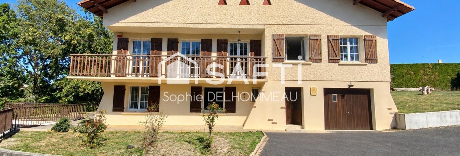 Maison 9 Pièces 153 m² à vendre à Montaigu-Vendée (85600)