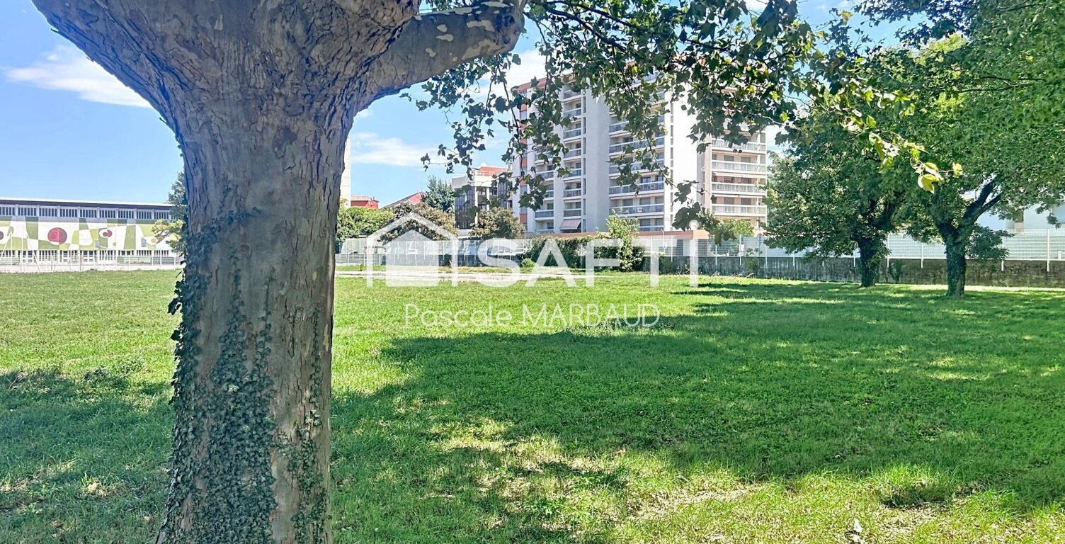 Appart T2 de 53 m² , avec balcon, place de parking — photo 1
