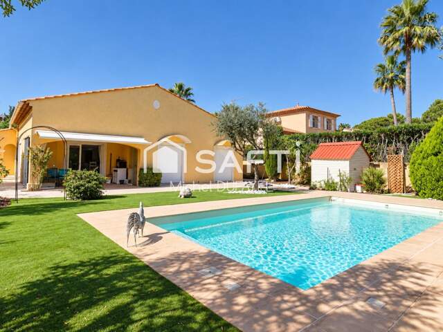 Plain-pied exposé sud, domaine fermé  Fréjus — photo du bien