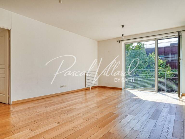 Appartement familial 3 pièces  à la location avec balcon plein sud et parking  Quartier du Trapèze — photo 1