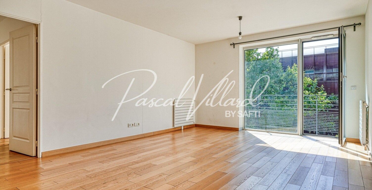 Appartement familial 3 pièces  à la location avec balcon plein sud et parking  Quartier du Trapèze — photo 1