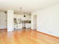 Appartement familial 3 pièces  à la location avec balcon plein sud et parking  Quartier du Trapèze — photo 4
