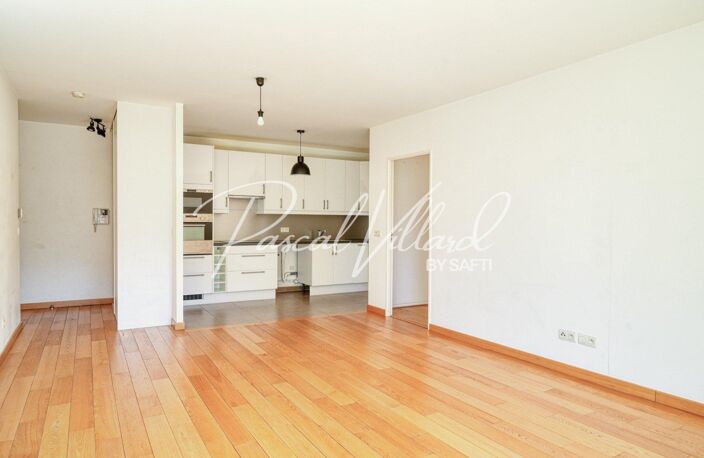 Appartement familial 3 pièces  à la location avec balcon plein sud et parking  Quartier du Trapèze — photo 4