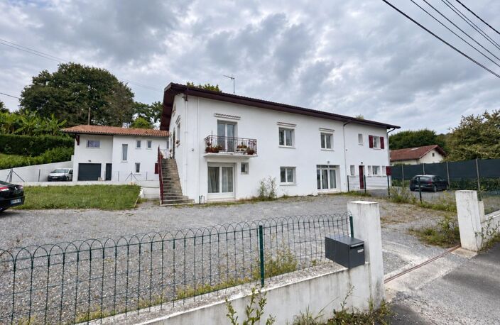 T4 en duplex avec jardin à Larressore — photo 2