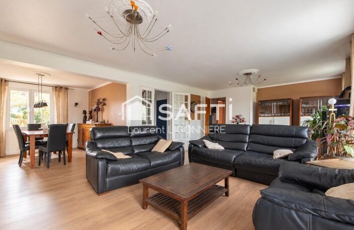 SANTENY  Maison 187 m² avec piscine chauffée, studio et terrain de 1 000 m² — photo 3