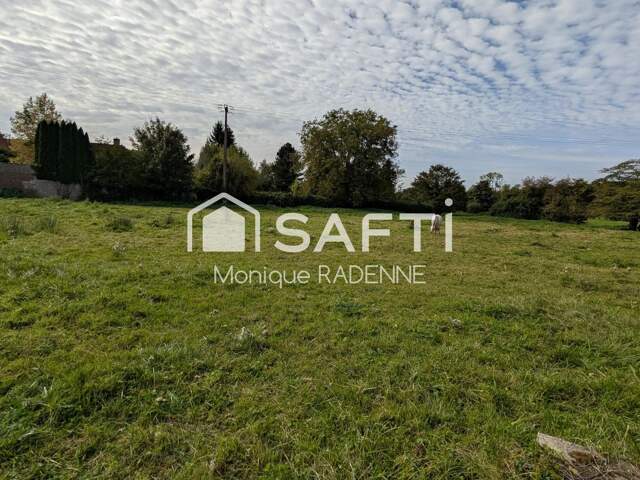 TERRAIN CONSTRUCTIBLE — photo du bien