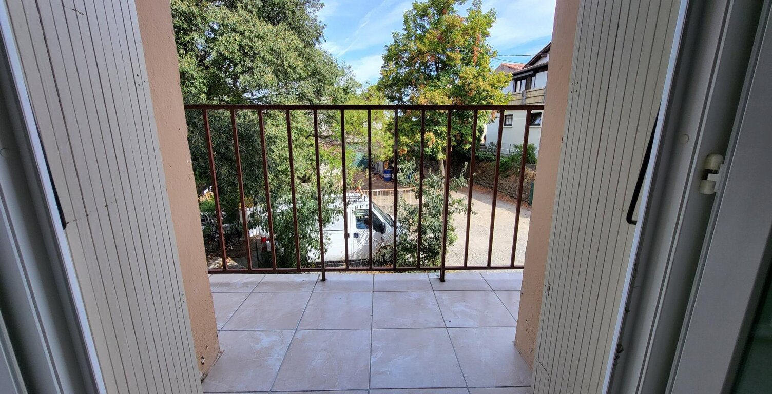 Appartement F2 avec balcons — photo 1