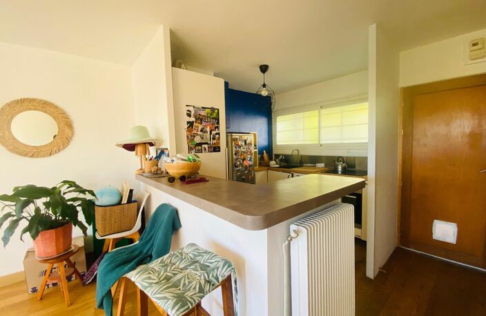 PESSAC / PROCHE CENTRE VILLE ET DOMAINE UNIVERSITAIRE / T4 DUPLEX 68M2 / LUMINEUX / 3CHBRES / BALCON / CAVE ! — photo 5