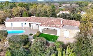 Maison 5 Pièces 205 m² à vendre à Ollières (83470)