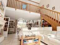 Maison 11 pièces, piscine intérieure — photo 2