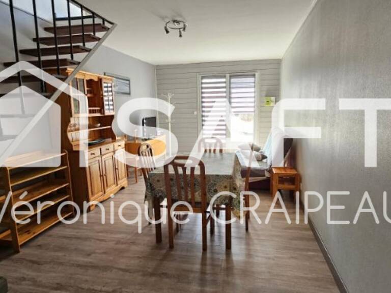 Maison  de ville de 60m² avec 2 chambres située en impasse à 400mètres des plages, de l'embarcadère et du centre ville — photo 1