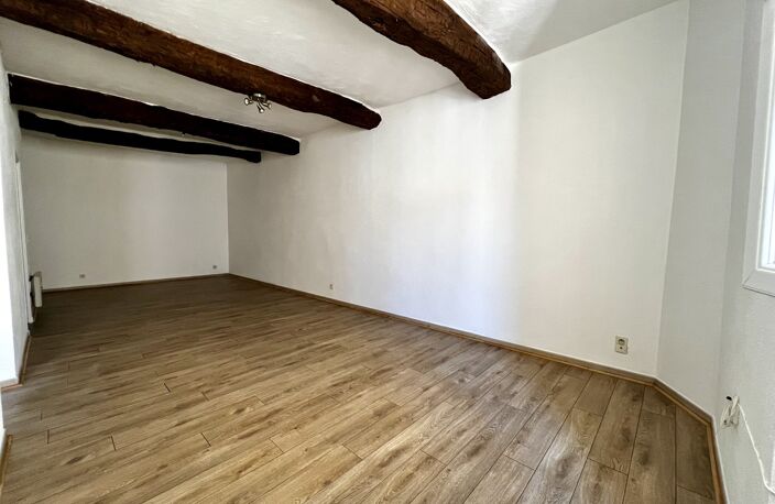 Appartement 53 m²<br><br>Idéalement situé en centre-ville de Pie — photo 3