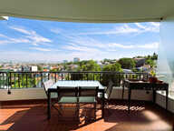VUE EXCEPTIONNELLE SUR TOUT PARIS - MAGNIFIQUE 3 PIECES DE 8 — photo 3