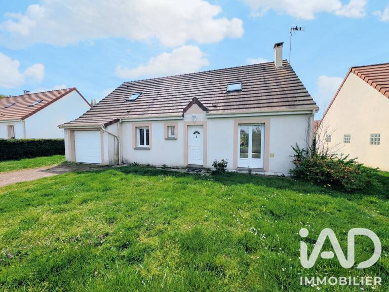 Location Maison traditionnelle 5 pièces — photo 1