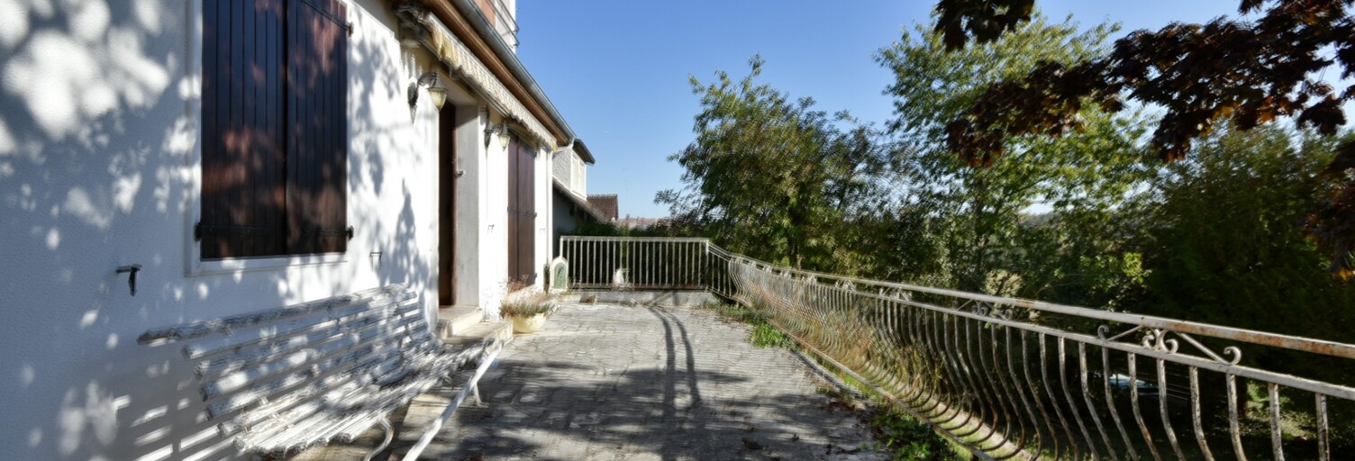 Maison 8 Pièces 146 m² à vendre à Beynes (78650)
