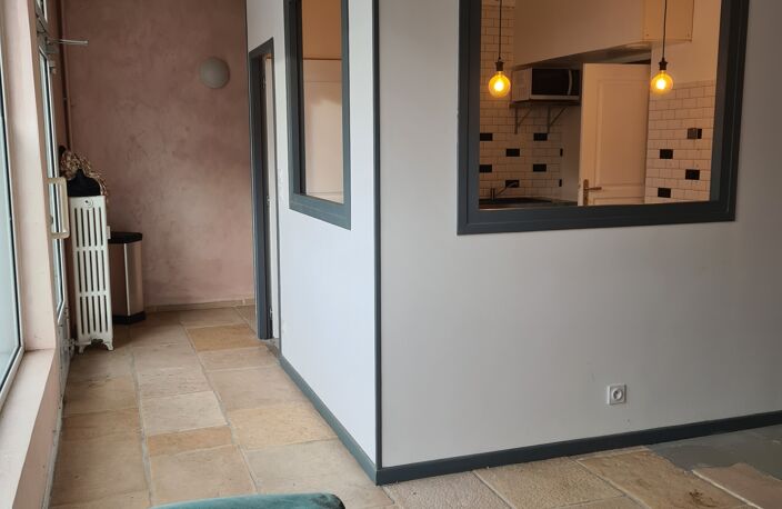 Vente Boutique/Local commercial 65 m&sup2; — photo 3