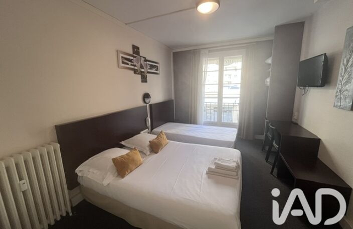Vente Hôtel 234 m&sup2; — photo 2