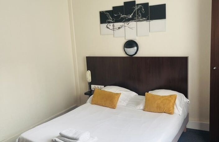 Vente Hôtel 234 m&sup2; — photo 5