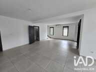 Vente Maison/villa 5 pièces — photo 2