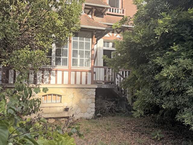Vente Maison/villa 9 pièces — photo du bien