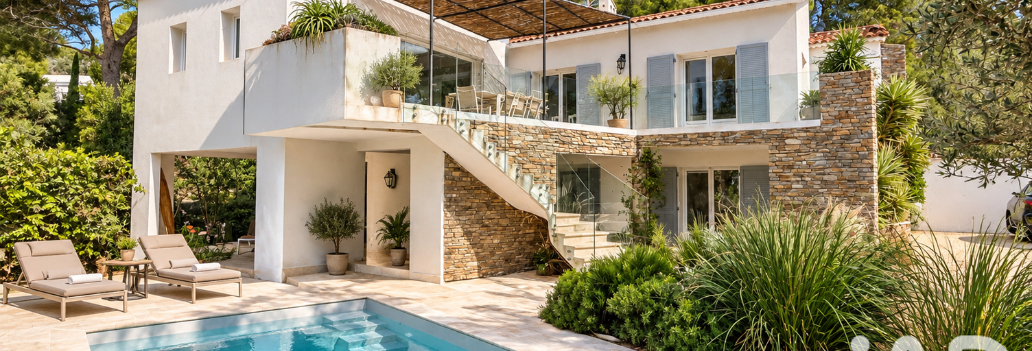 Maison 8 Pièces 270 m² à vendre à Carqueiranne (83320)