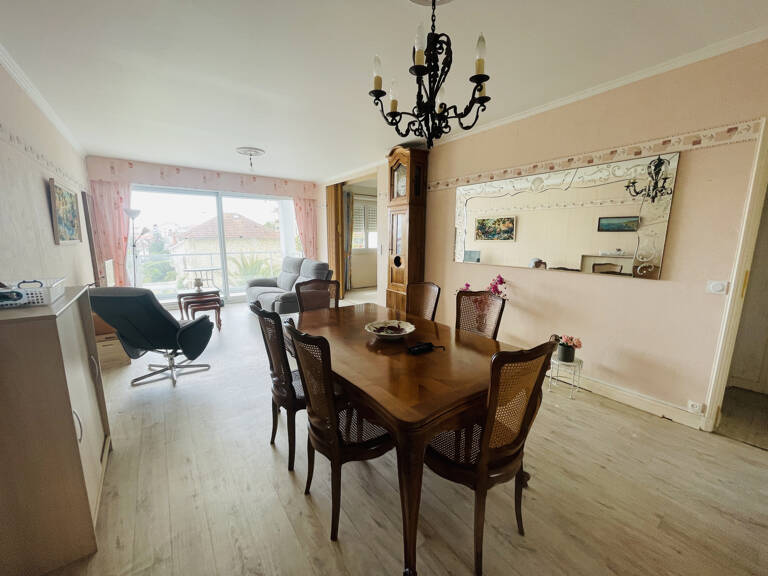 Royan, appartement T4 à 25m du marché central — photo 1