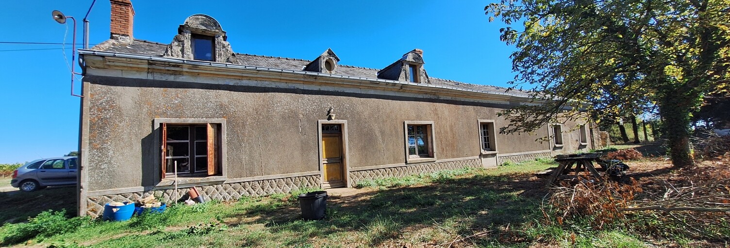 Maison 9 Pièces 175 m² à vendre à Doué-en-Anjou (49700)