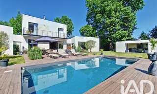 Maison 8 Pièces 262 m² à vendre à Saint-Fargeau-Ponthierry (77310)