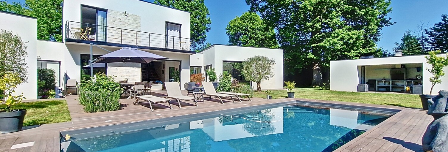 Maison 8 Pièces 262 m² à vendre à Saint-Fargeau-Ponthierry (77310)