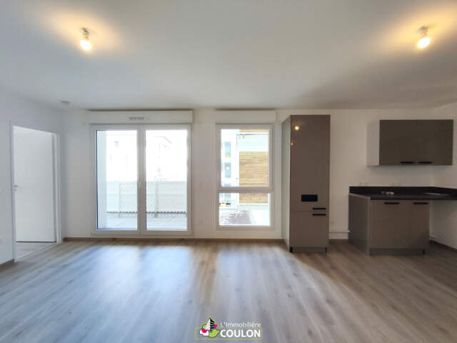 COLLEGE TEILHARD DE CHARDIN/LYCEE POLYVALENT — photo du bien