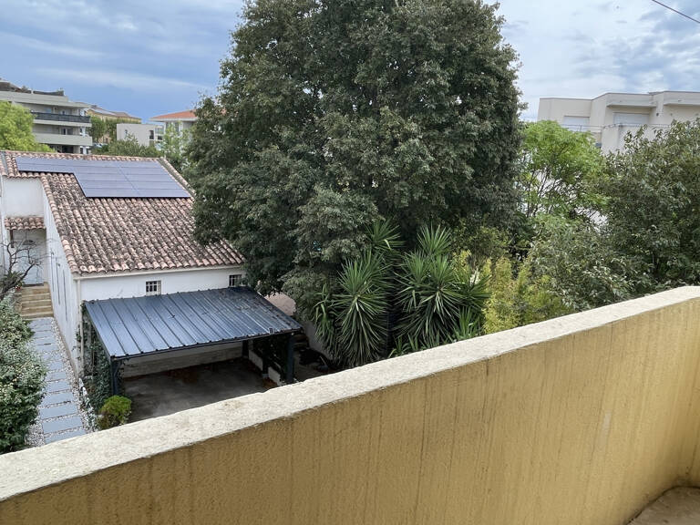 T1 traversant de 27 m2 avec balcon   2ᵉ étage — photo 1