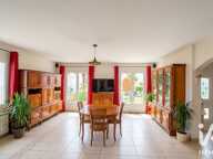 Vente Maison/villa 8 pièces — photo 2