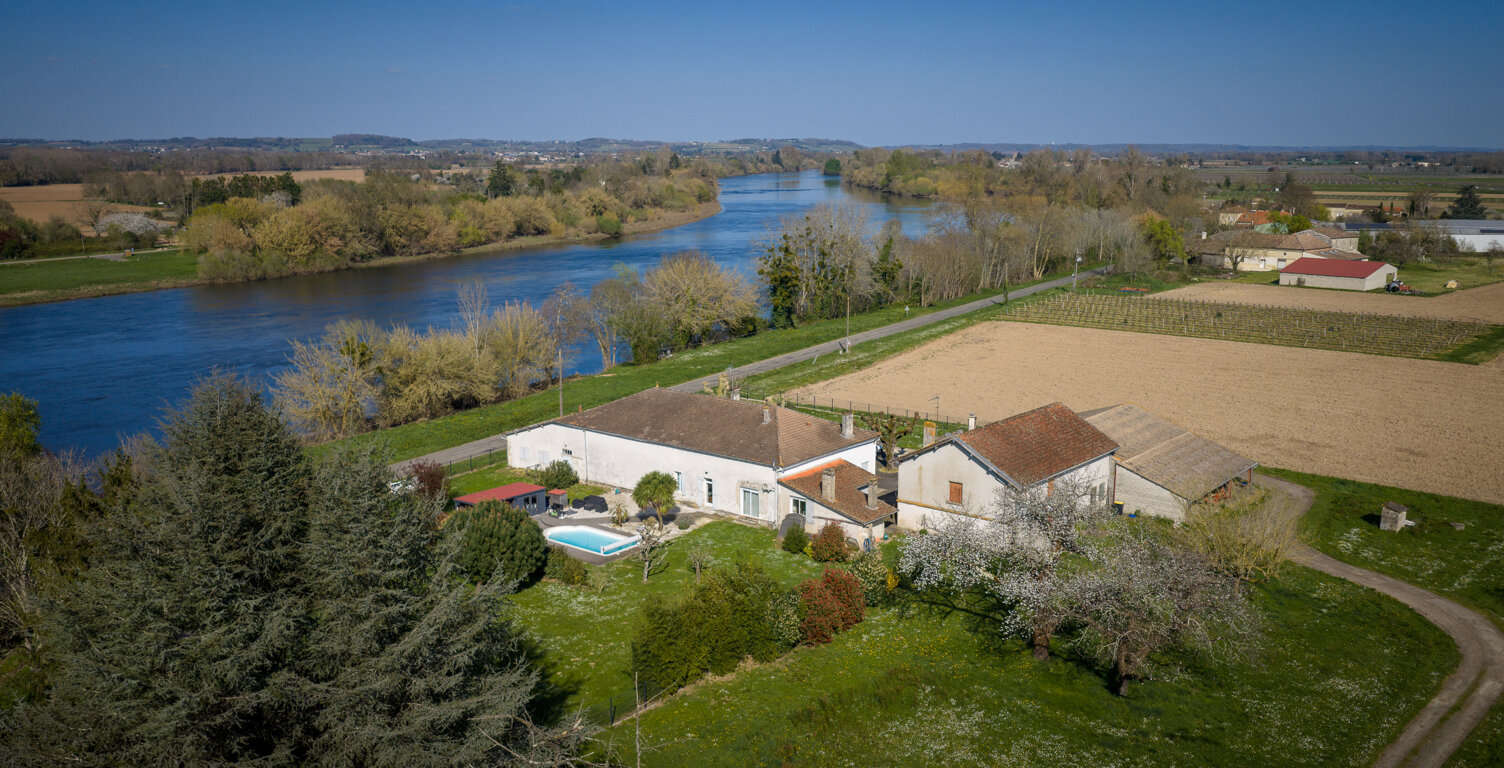 À 20 min de Saint-Émilion et 10 min de Branne, propriété à v — photo 1
