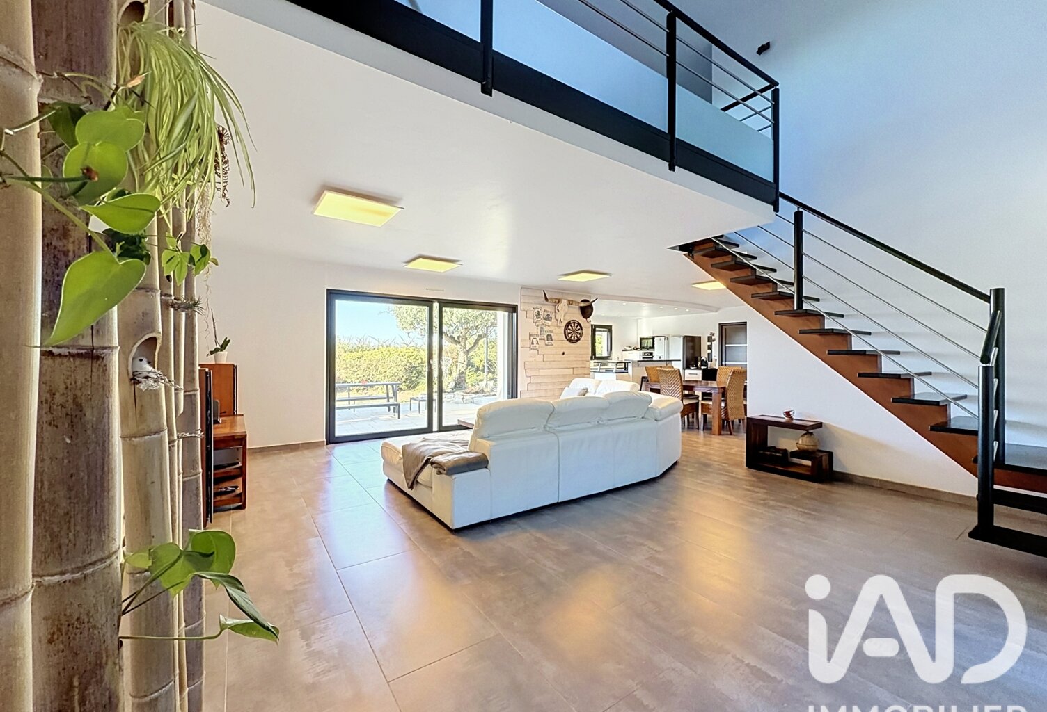 Vente Maison/villa 8 pièces — photo 1