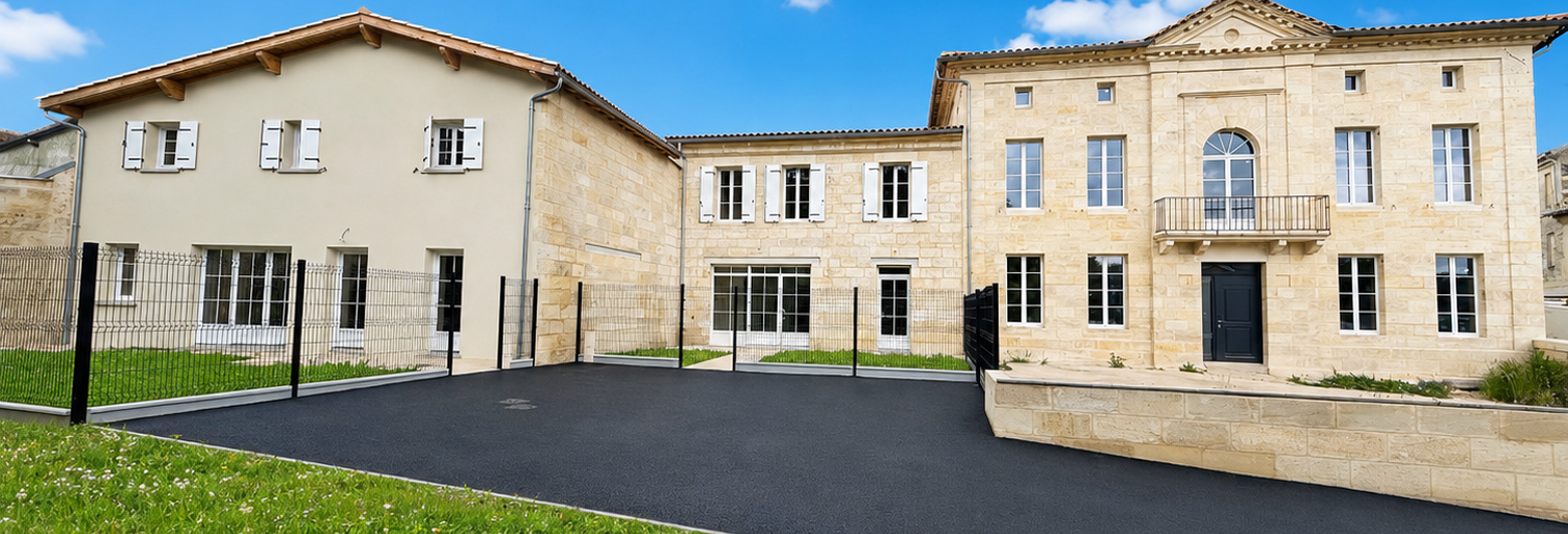 Maison 14 Pièces 486 m² à vendre à Lussac (33570)