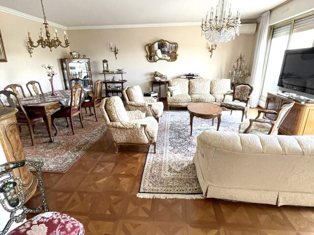 Vente Appartement 4 pièces — photo du bien