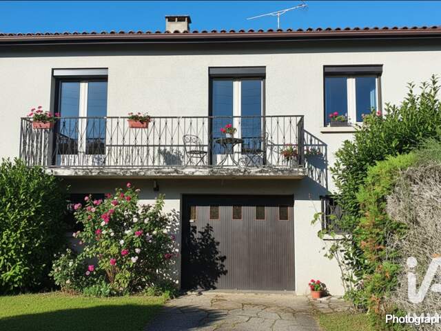 Vente Maison/villa 9 pièces — photo du bien
