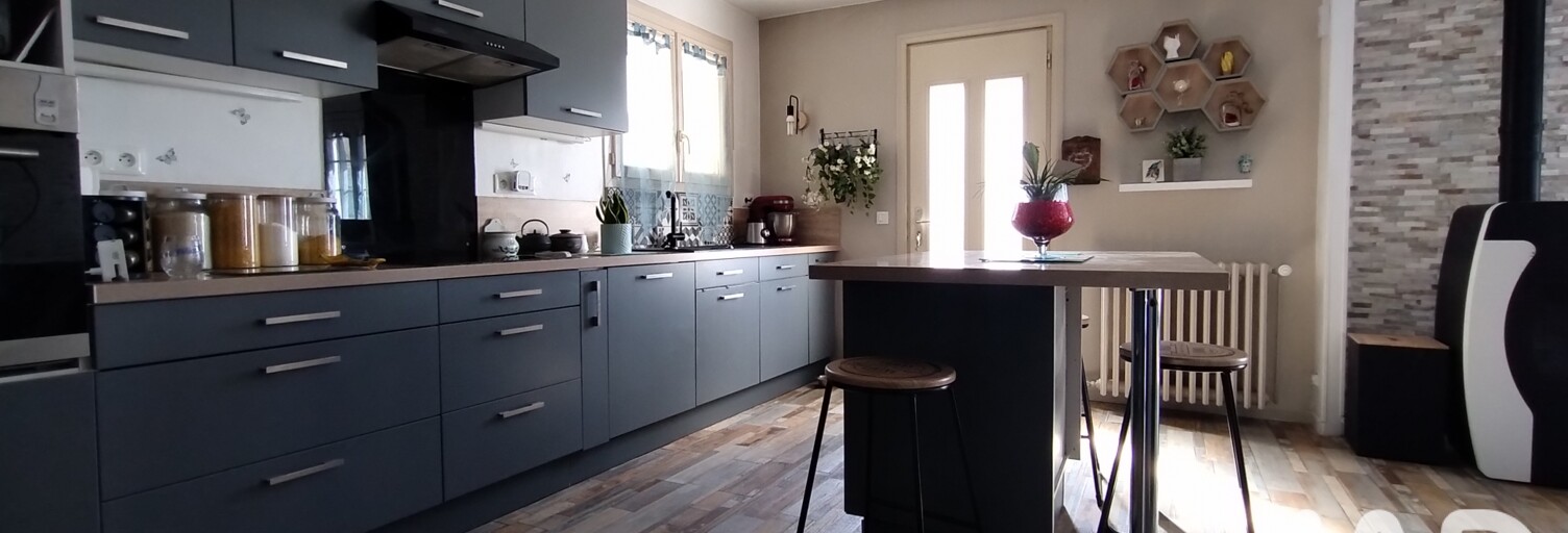 Maison 6 Pièces 117 m² à vendre à Descartes (37160)