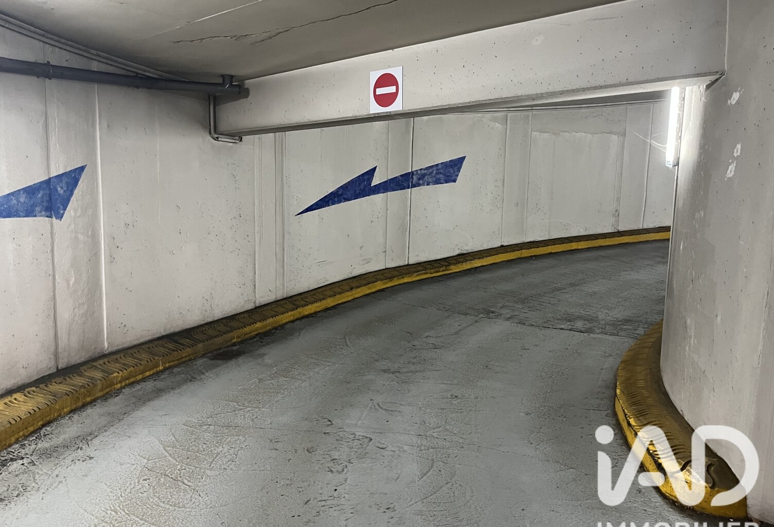 Vente Parking 1 m&sup2; — photo 1