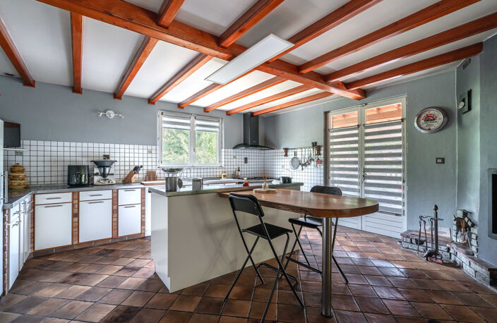 Maison de 258m2 sur parcelle de 8827m2 — photo 5