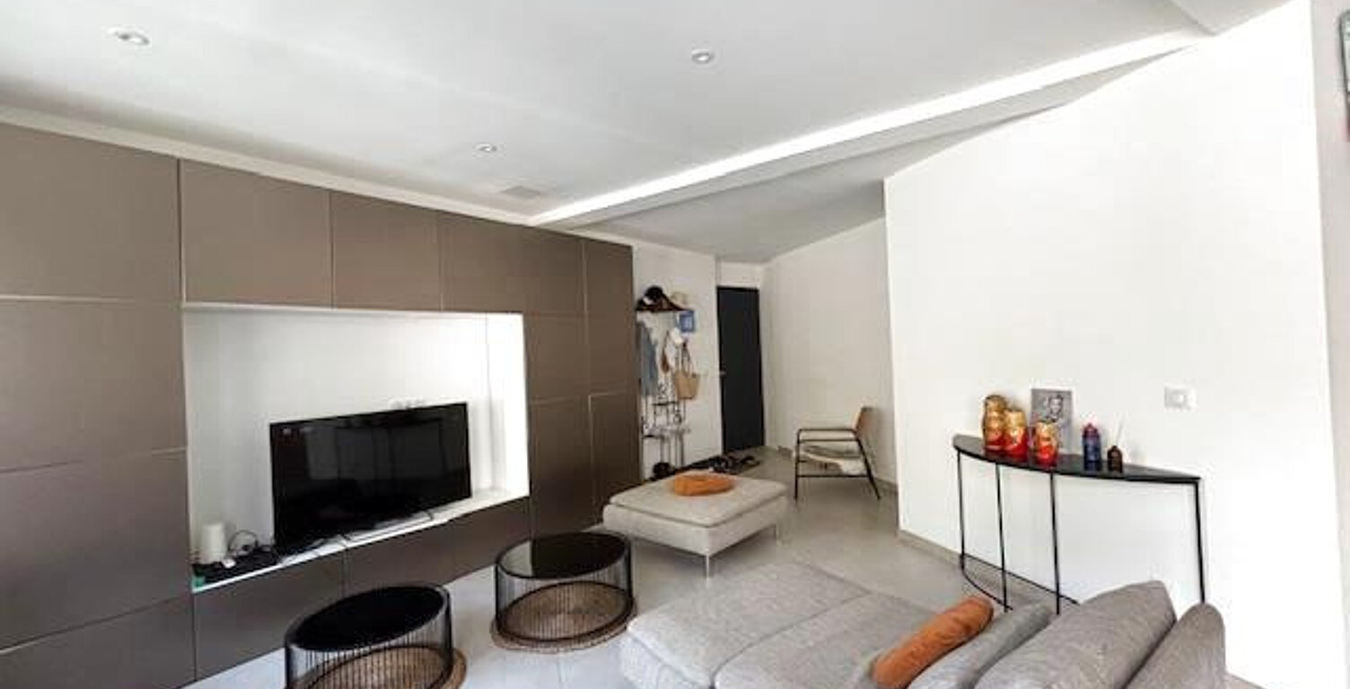 Exclusivité Maison avec cour et garage au centre de Mauguio — photo 1