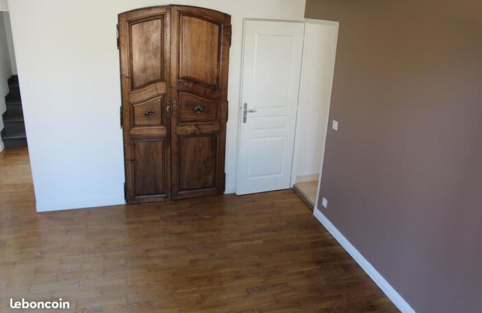Location maison 5 pièces 112 m² à Bresson (38320) — photo 4