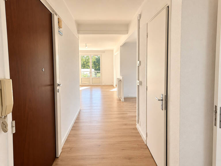TOULON EST   LA PALASSE   T4 DE 63 M2 AVEC BALCONS ET CAVE — photo 1