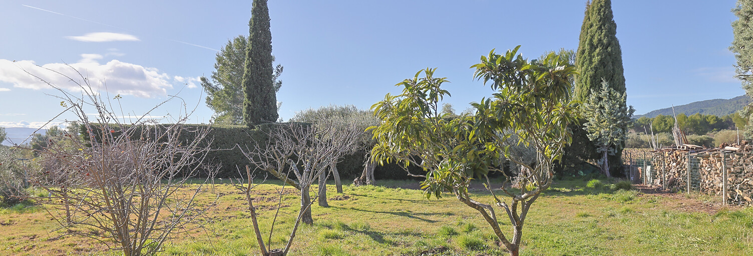 Terrain  850 m² à vendre à Puget-Ville (83390)