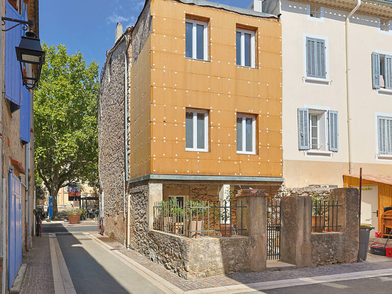 Maison T7 rénovée + Remise + Cour extérieur — photo 1
