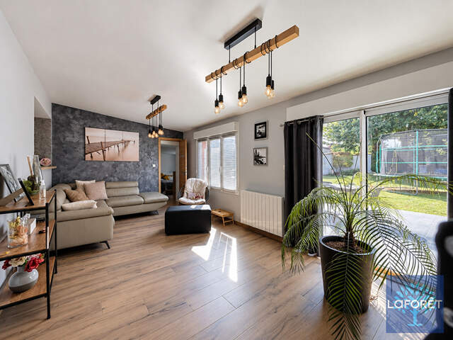 Maison semi plain-pied Saint-Saulve avec jardin et garage — photo du bien