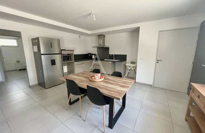 Appartement T3 de 80m² à Ségoufielle — photo 2