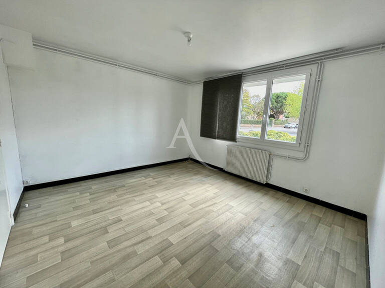 Maison T4 de 74m² à L'Isle-Jourdain — photo 1