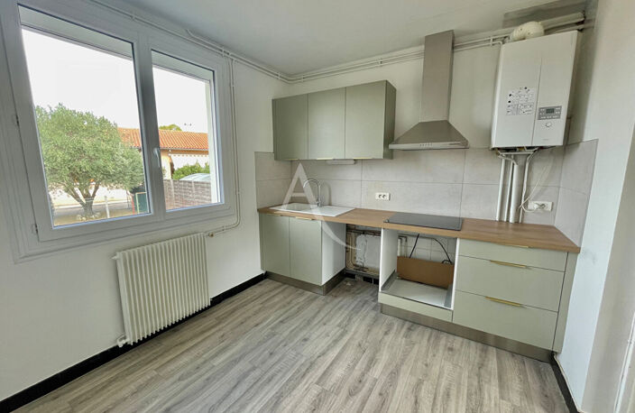Maison T4 de 74m² à L'Isle-Jourdain — photo 3